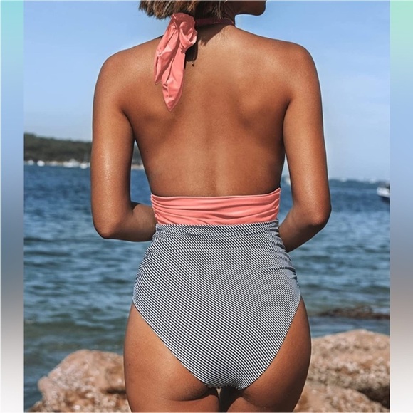 Blush and Stripe Halter Tummy Control One Piece Swimsuit NWT Size L - Picture 2 of 4